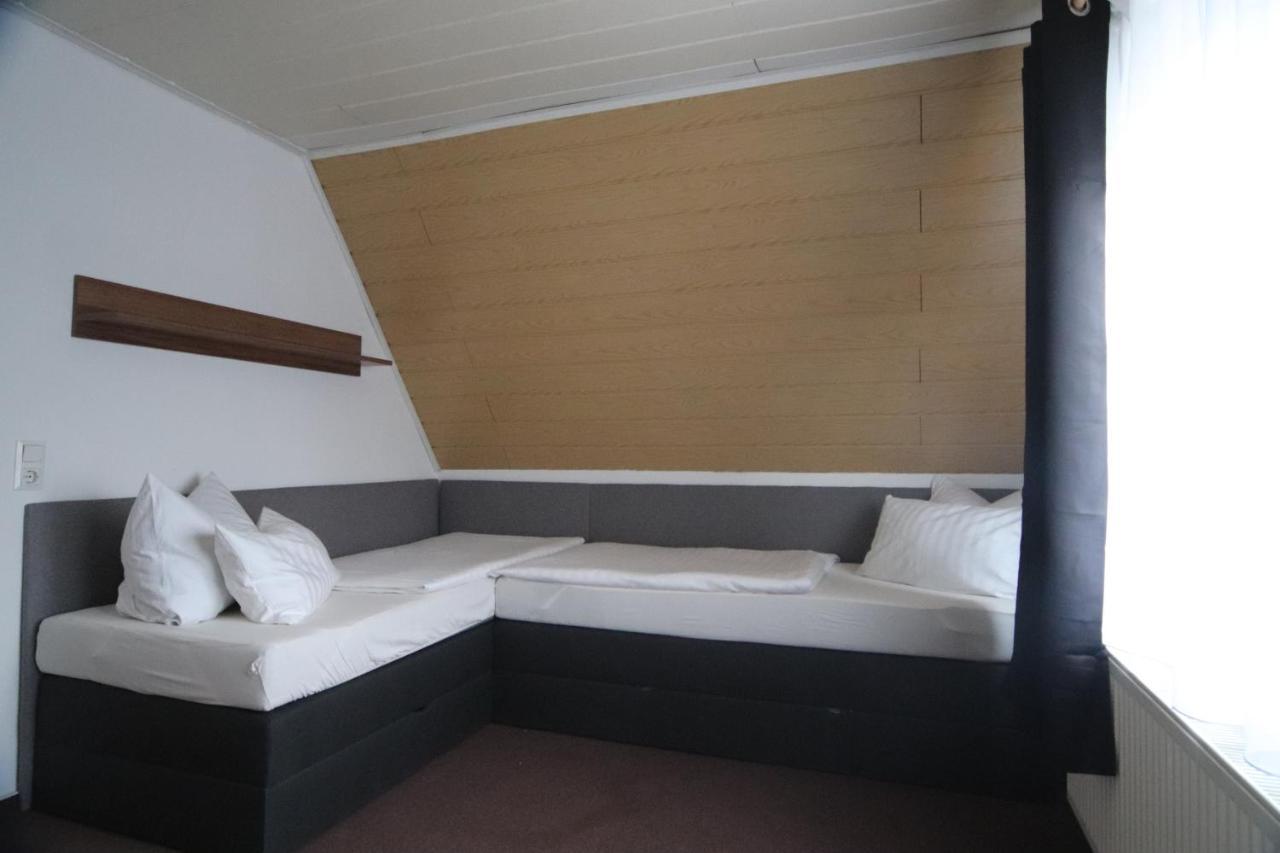 Ruhige Wohnung Mit Terrasse Nur 5 Minuten Zur Mueritz Marienfelde Exterior photo